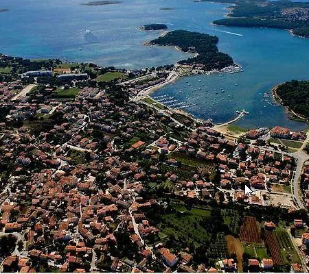 Krase Only 300m From Sea