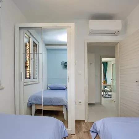Holiday home Krase Only 300m From Sea *